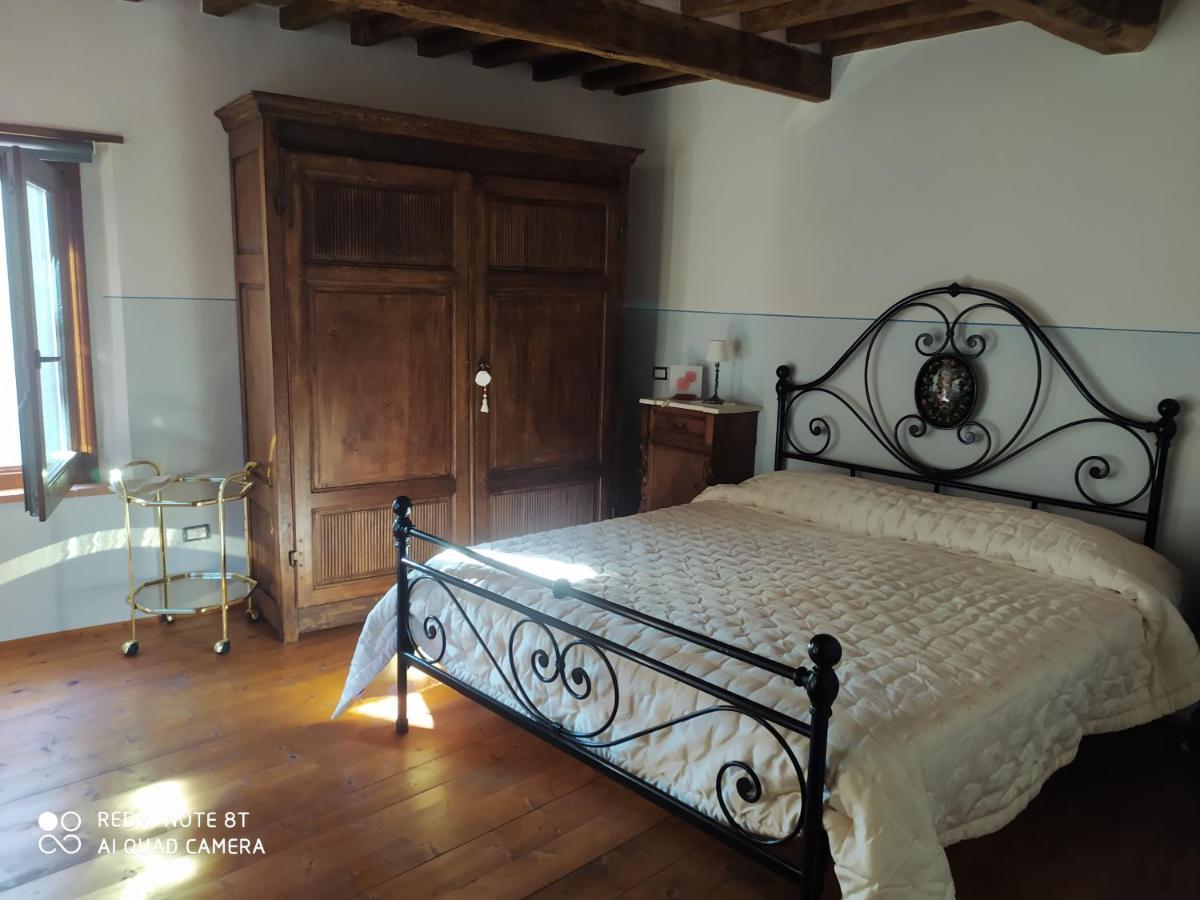 Casa Vacanze Al Colletto - Con Terrazza Panoramica In Centro Storico Vagli di Sotto Eksteriør bilde